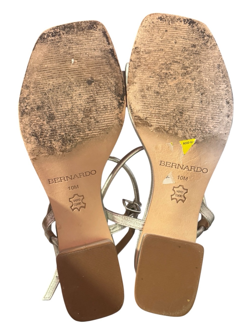 Bernardo Josei Metallic Silver Leather Low Heel Sandals Size 10 - Picture 6 of 6